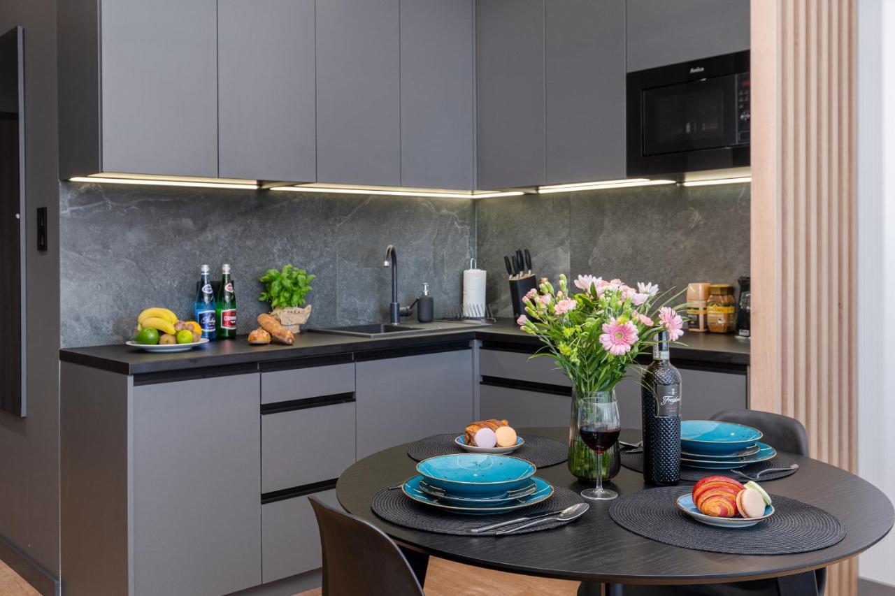 Apartament Mateo Inn Krasków Εξωτερικό φωτογραφία