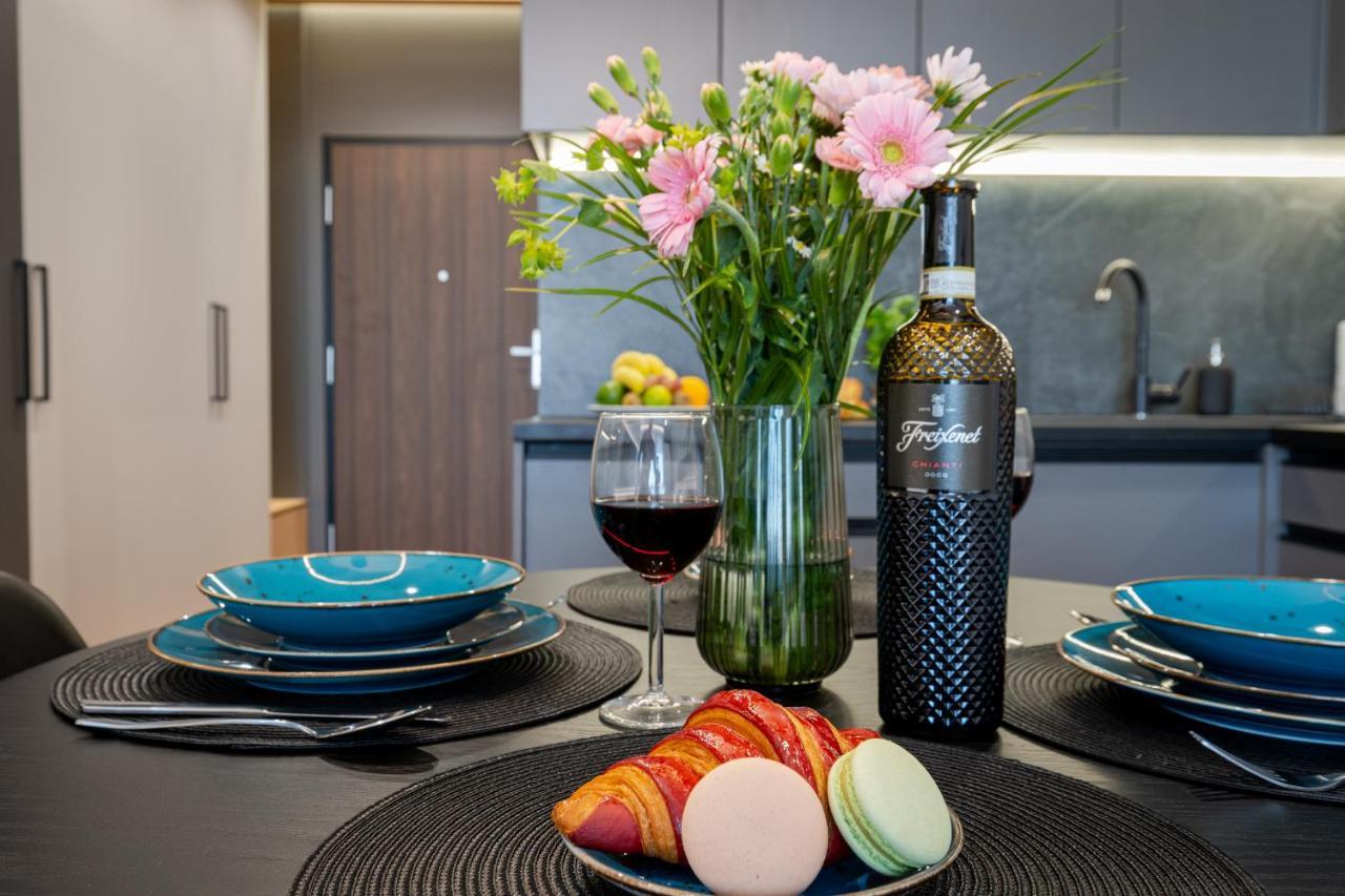 Apartament Mateo Inn Krasków Εξωτερικό φωτογραφία