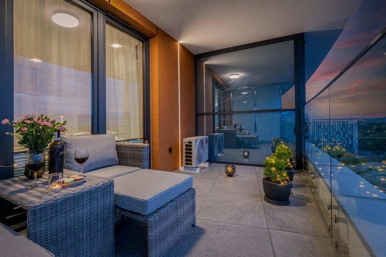 Apartament Mateo Inn Krasków Εξωτερικό φωτογραφία